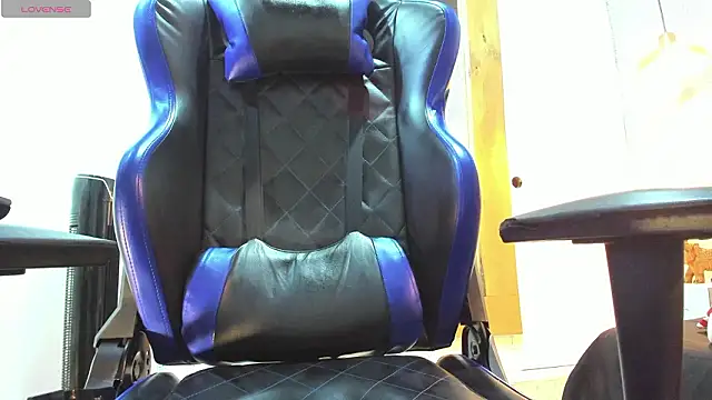 Dusan_Grey77's cam snapshot