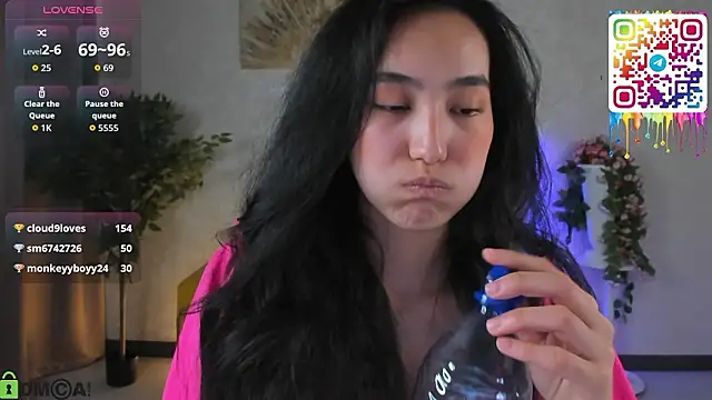 FlirtyAura live sex cam