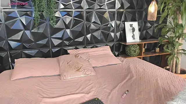 liia_marin's cam snapshot