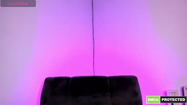 Hotseduction_'s cam snapshot