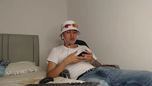 alex-lover live sex cam