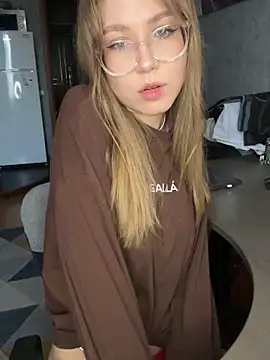 Lilpiks live sex cam