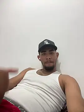 youngalexofficial live sex cam