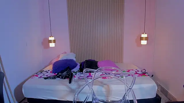 Brendajennerr live sex cam