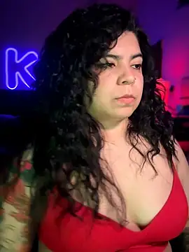 kimmiakiss22's cam snapshot