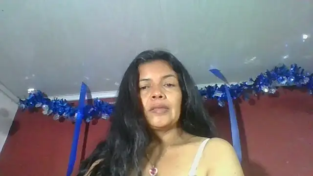 DianaOchoa_'s cam snapshot