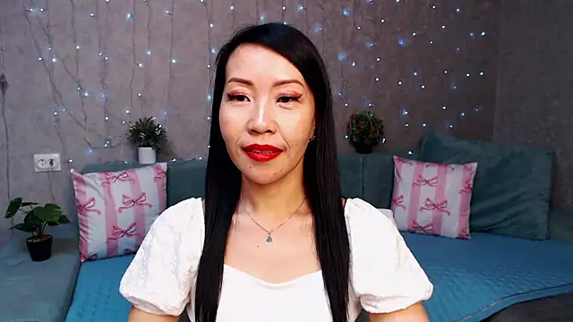 LiaPak's cam snapshot