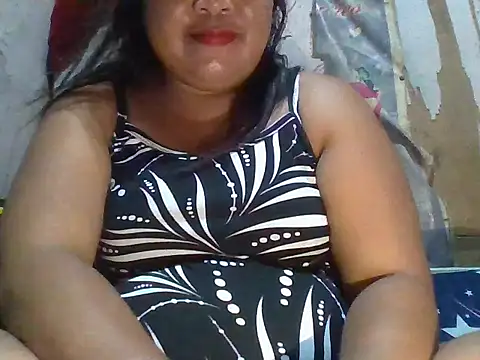 xxmysweetpinayy69's cam snapshot