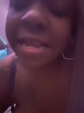 6lue6a6y69's cam snapshot