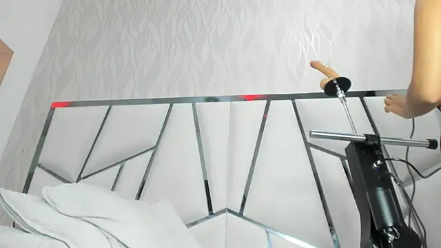 _aurora18_'s cam snapshot