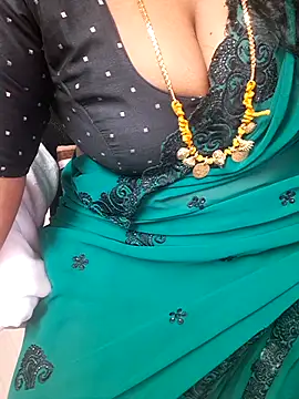 Tamil_Ammani's cam snapshot