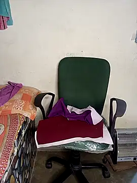 Sony-Model's cam snapshot