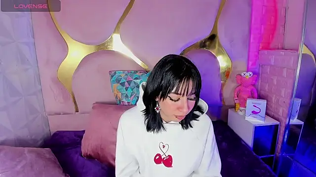 NaniiSisy's cam snapshot