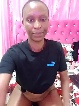 SexyBootie's cam snapshot