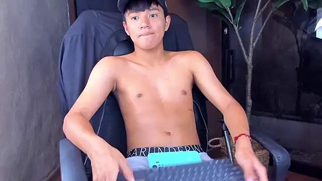 isaac_grimm live sex cam