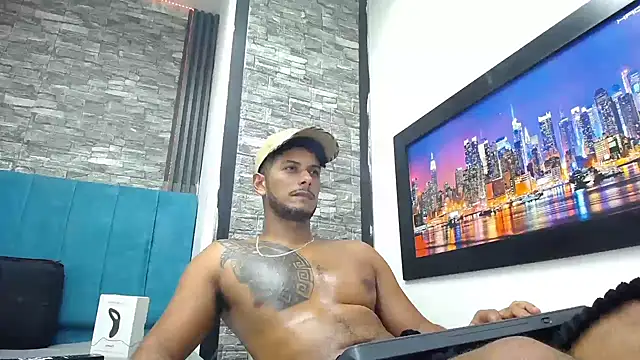 Chris_Dick23's cam snapshot