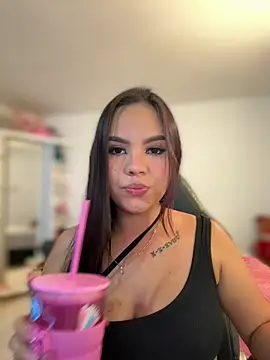 amber_white15's cam snapshot