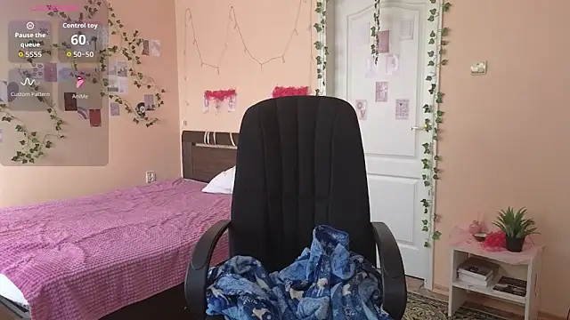 Ronda_Roni's cam snapshot