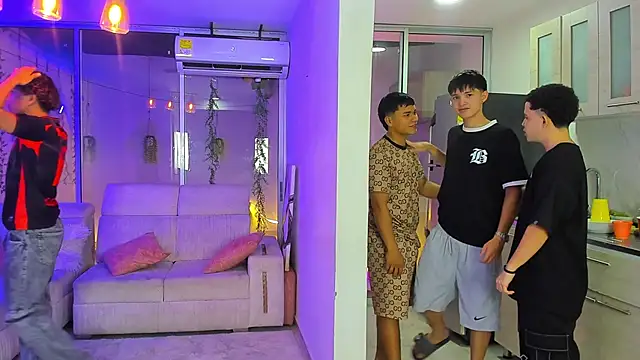 Houseofwarrios live sex cam