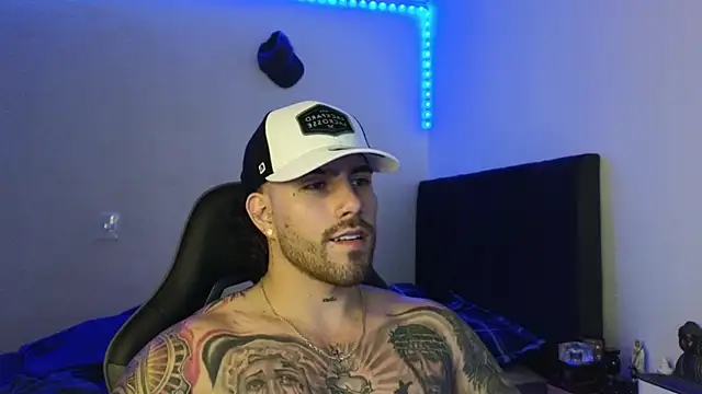 Ades_Lowe live sex cam