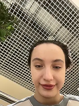 MiaTee's cam snapshot