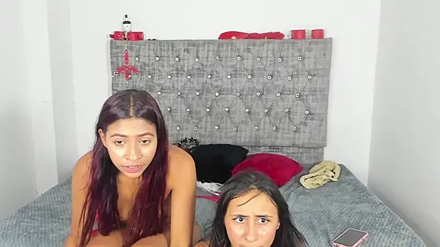 MelanyandKaty live sex cam