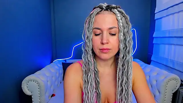 rock_n_roxy's cam snapshot