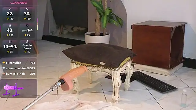 Saly_Moon1's cam snapshot