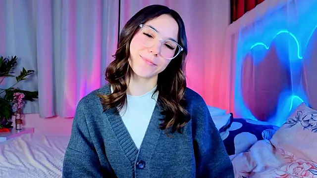 -CindyLou's cam snapshot