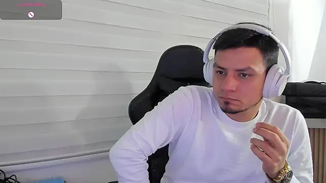 Rick_Adams's cam snapshot