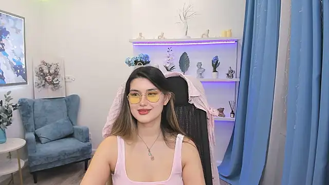 AnneTLi's cam snapshot