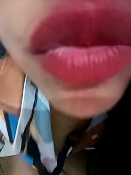 Tannu_Tanyaa's cam snapshot