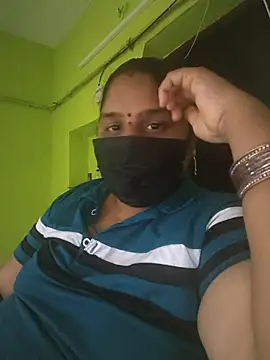 Villageanuty's cam snapshot