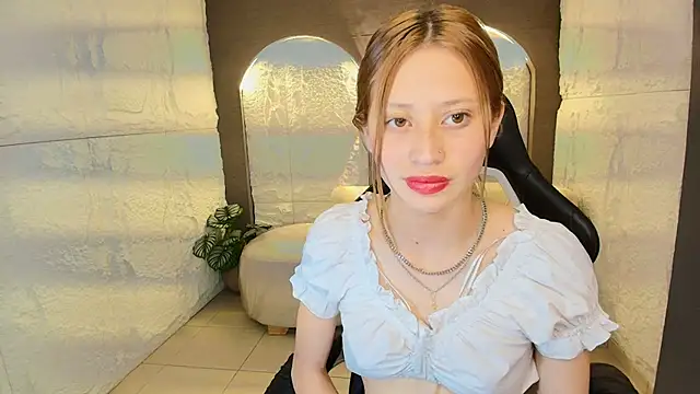 jazmin_r_'s cam snapshot