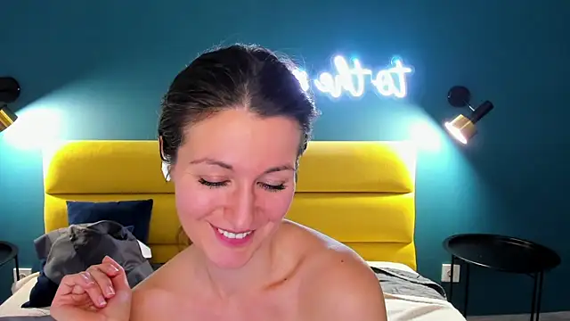 Joan_Nelson's cam snapshot