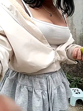 Melylyna's cam snapshot