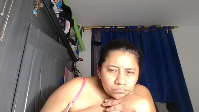 adrixxx38's cam snapshot