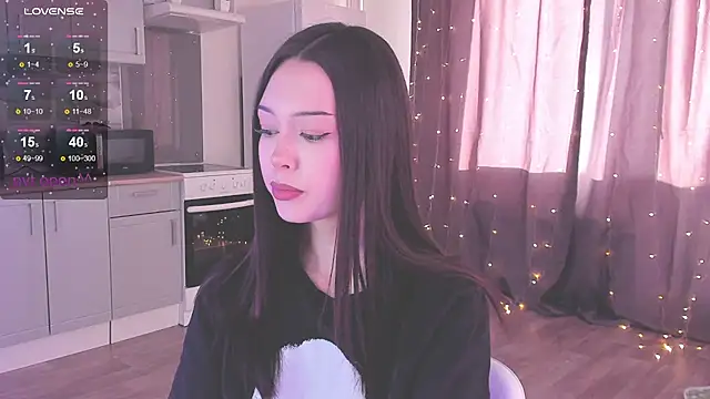 kittenrisha's cam snapshot