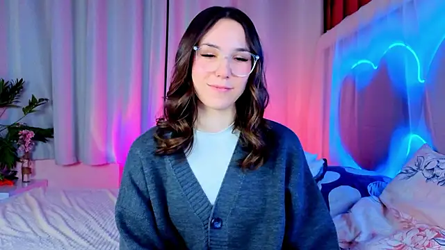 -CindyLou's cam snapshot