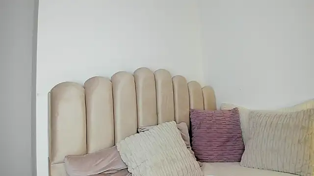 Valey_x's cam snapshot