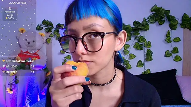 tati_cardenas's cam snapshot