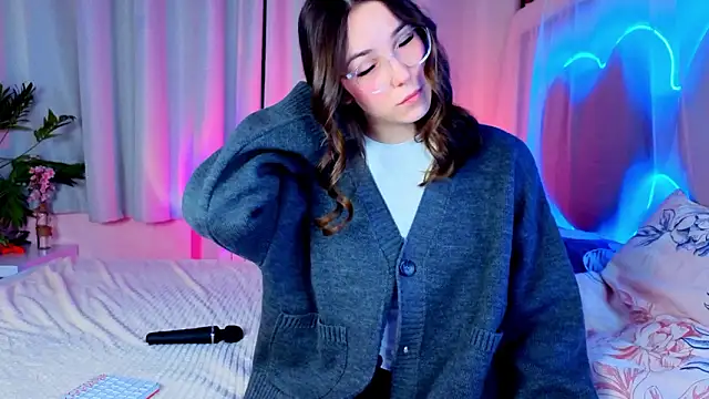 -CindyLou's cam snapshot