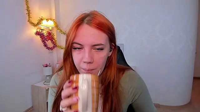 Gingerr_pie's cam snapshot