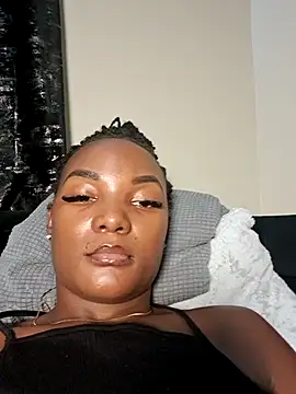 CiCi06's cam snapshot