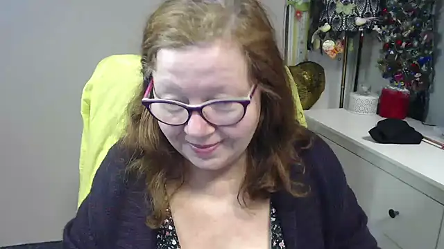 Adelewildx live sex cam