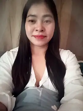 Caniroom_bia's cam snapshot