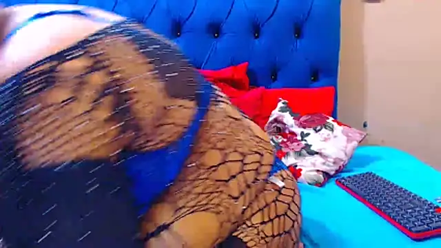 ebonycandy10's cam snapshot