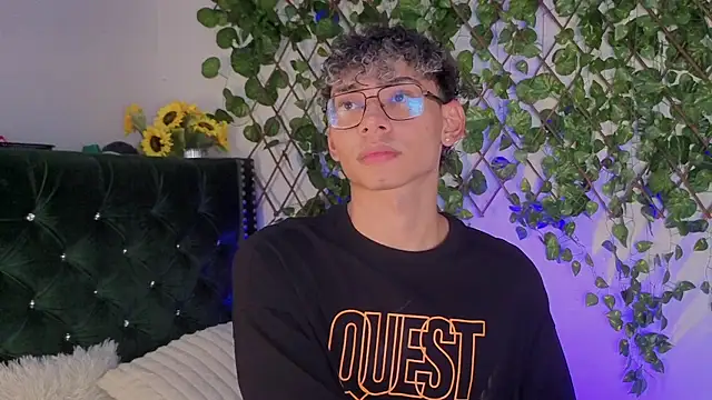 Daviid_laidd live sex cam