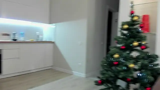 Emma_Flin's cam snapshot