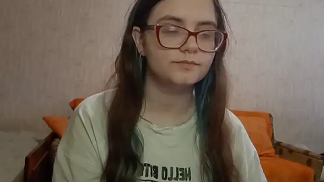 Miyabeee's cam snapshot